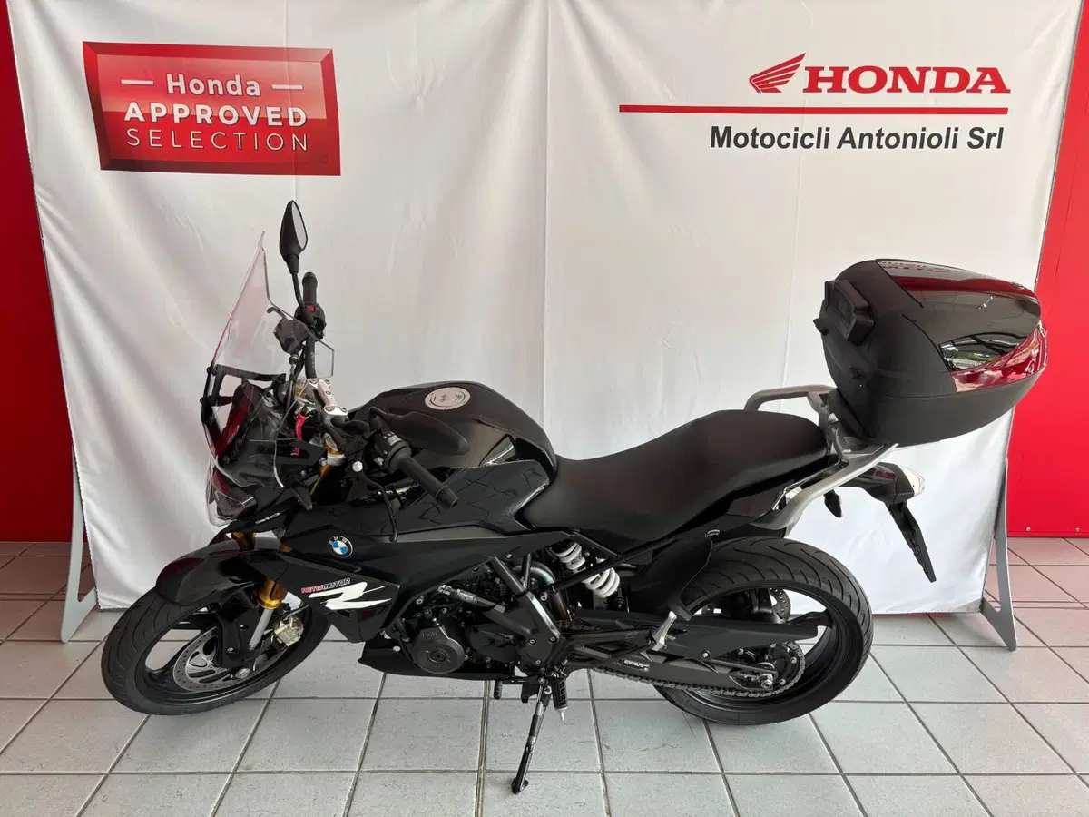 Bmw G 310 R (2021 - 25) (2)
