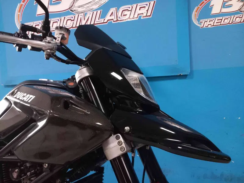 Ducati Hypermotard 1100 EVO (2010 - 12) (13)