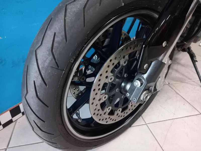 Ducati Hypermotard 1100 EVO (2010 - 12) (15)