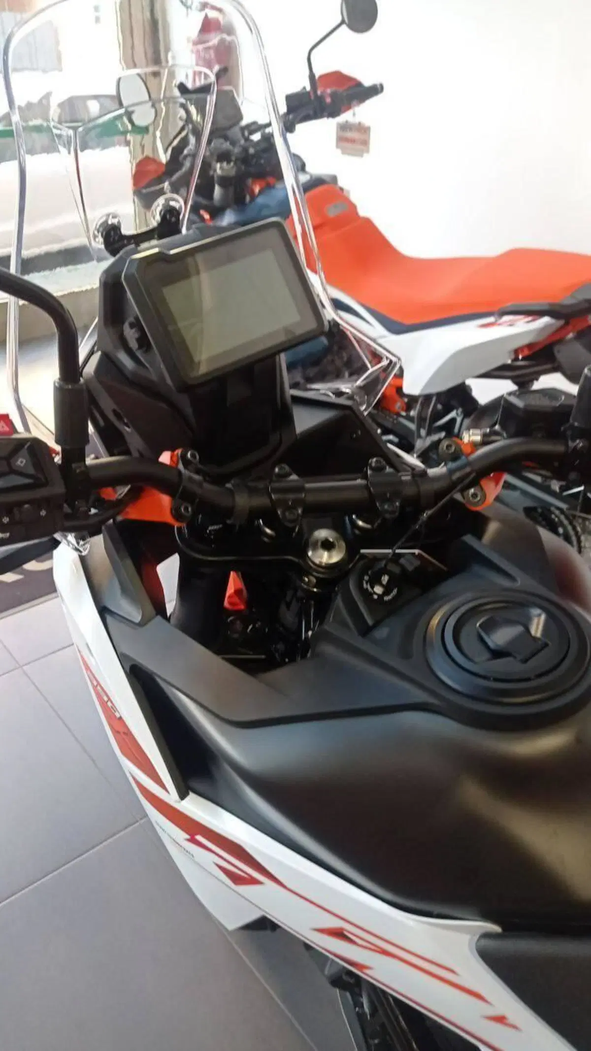 KTM 390 Adventure X (2025 - 26) (5)