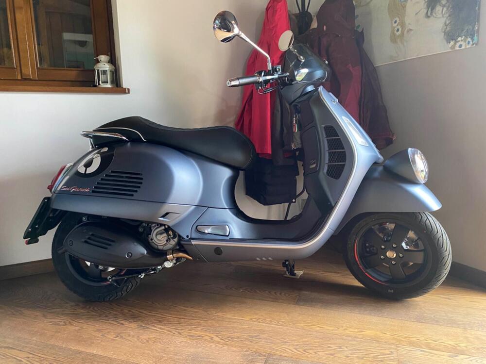 Vespa GTS 300 Super Hpe (2021 - 22) (2)