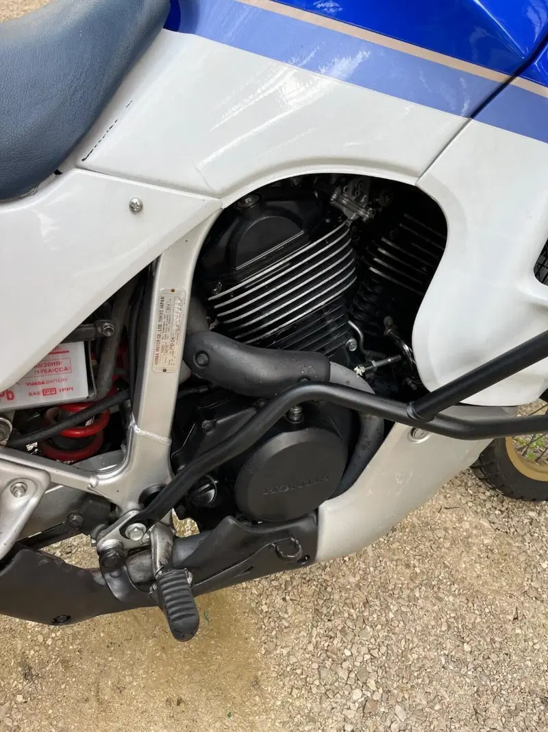 Honda Transalp 600 (7)