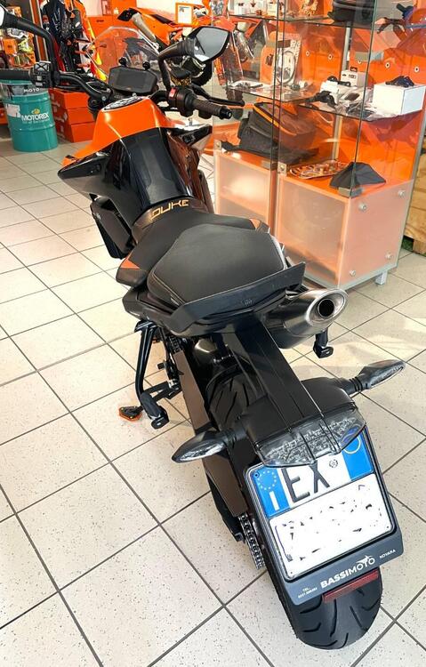 KTM 890 Duke (2021 - 23) (3)
