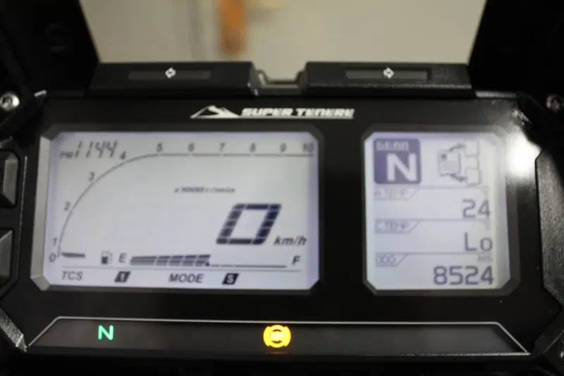 Yamaha XT1200ZE Super Ténéré (2015 - 16) (3)