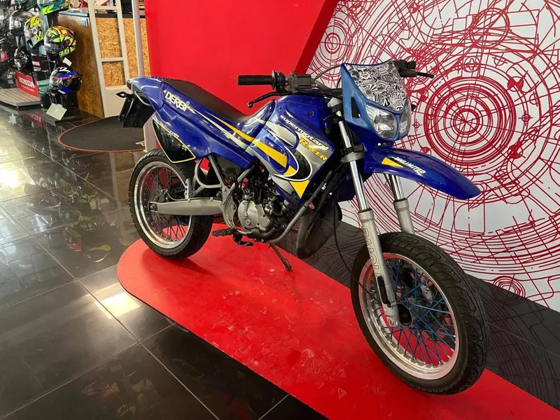 Derbi Senda 50 X-Treme SM (2018 - 20) (2)