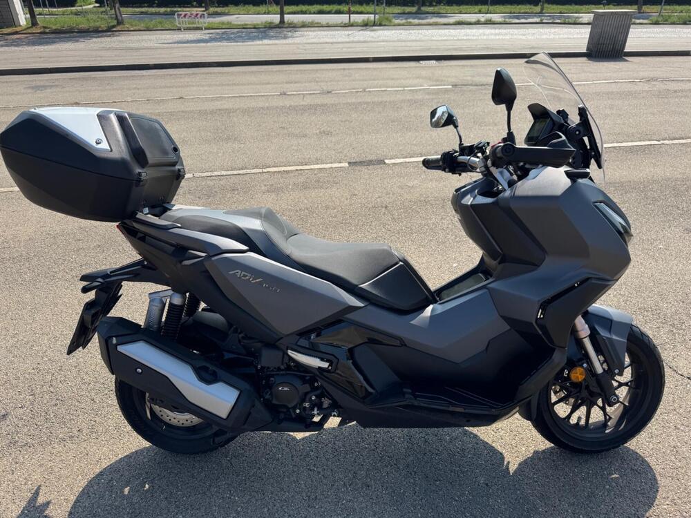 Honda ADV 350 (2022 - 24) (4)