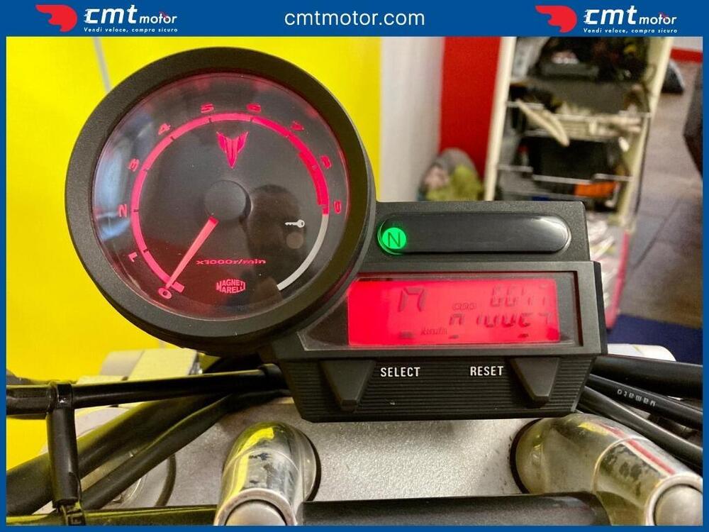 Yamaha MT-03 (2006 - 14) (5)