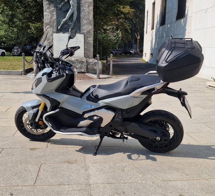 Honda X-ADV 750 DCT Gravel (2021 - 24) (5)