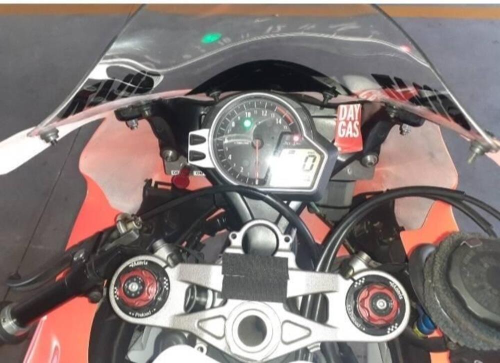 Honda CBR 1000 RR Fireblade (2008 - 11) (5)