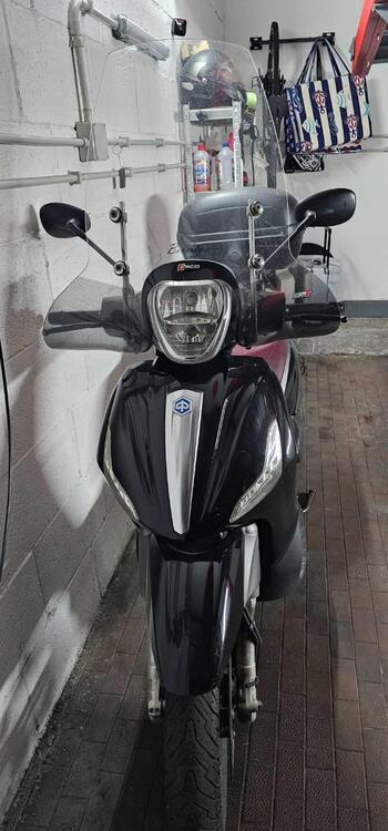 Piaggio Beverly 350 SportTouring ie ABS (2011 - 17) (3)