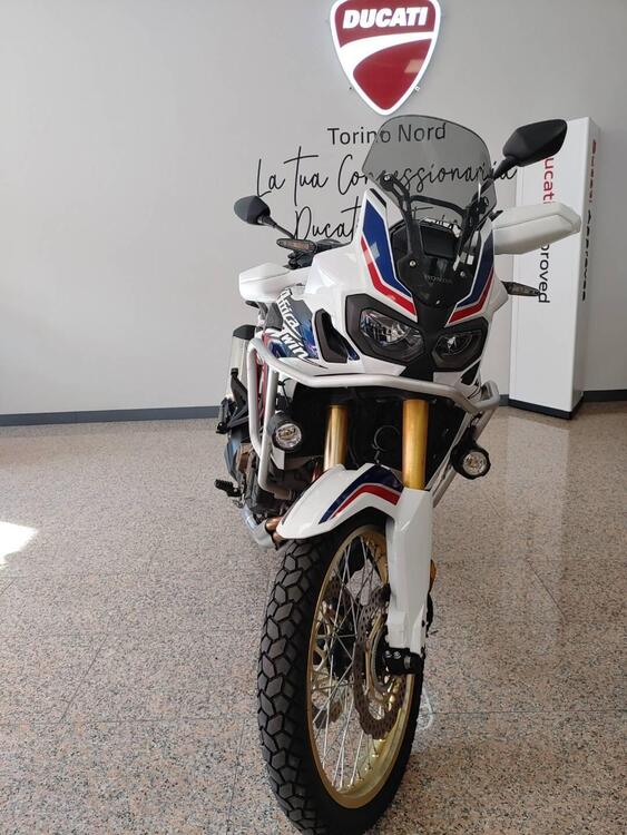 Honda Africa Twin CRF 1000L DCT ABS Travel Edition (2016 - 17) (2)