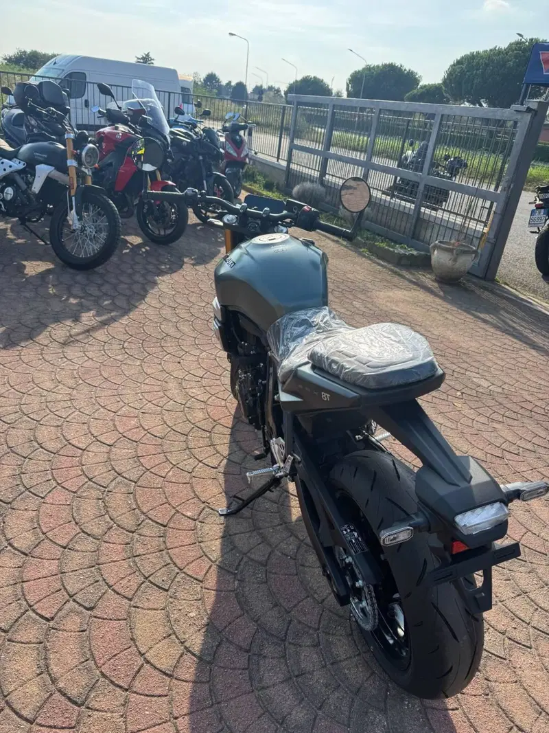 Suzuki GSX-8T (2025 - 26) (3)