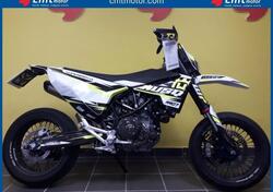 Husqvarna 701 Supermoto (2021) usata