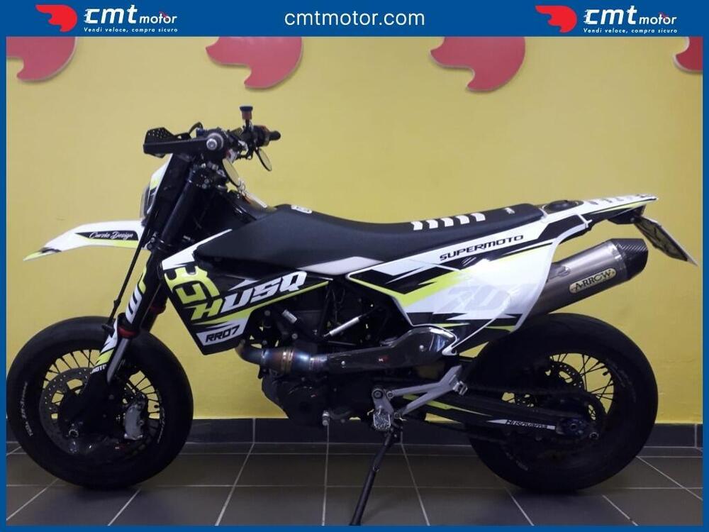 Husqvarna 701 Supermoto (2021) (3)