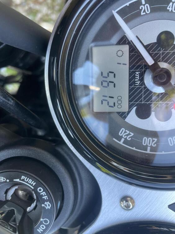 Triumph Speed Twin 1200 (2019 - 20) (3)