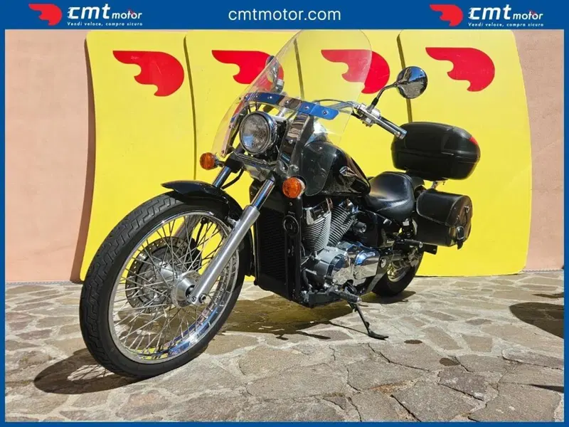 Honda VT 750 Shadow Spirit (2)