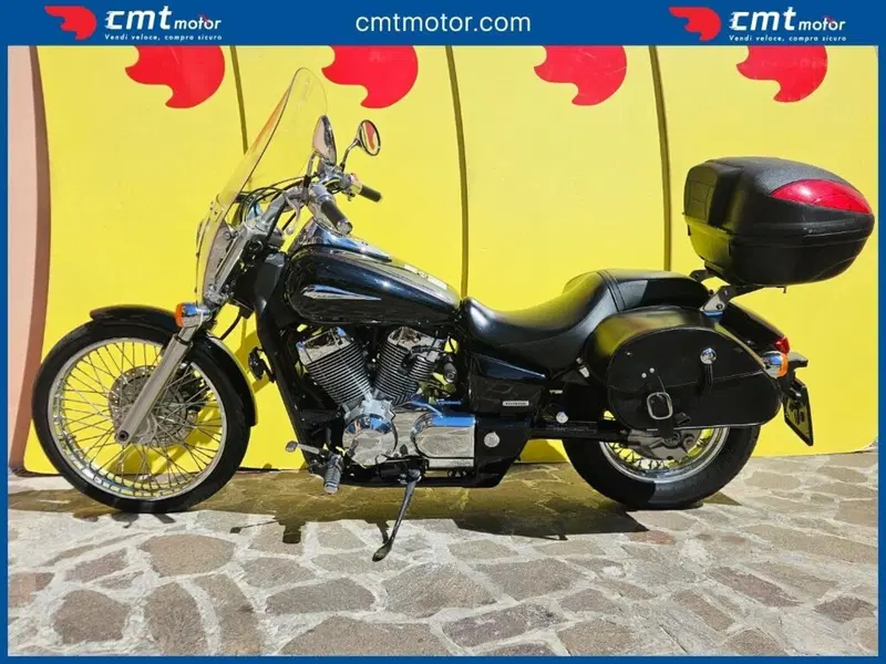 Honda VT 750 Shadow Spirit (3)