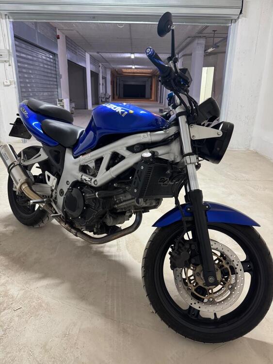 Suzuki SV 650 (1999 - 02) (2)