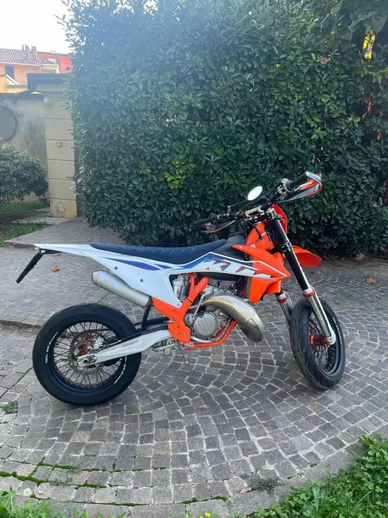 KTM 125 SX (2022) (6)