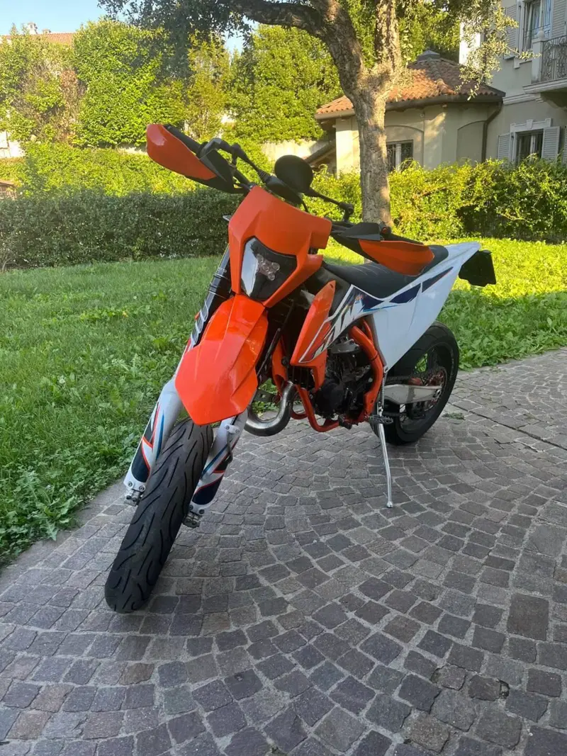KTM 125 SX (2022)