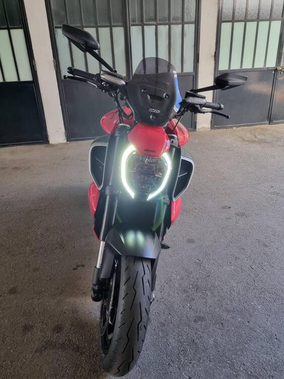 Ducati Diavel V4 (2023 - 25) (3)