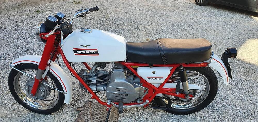 Moto Guzzi NUOVO FALCONE