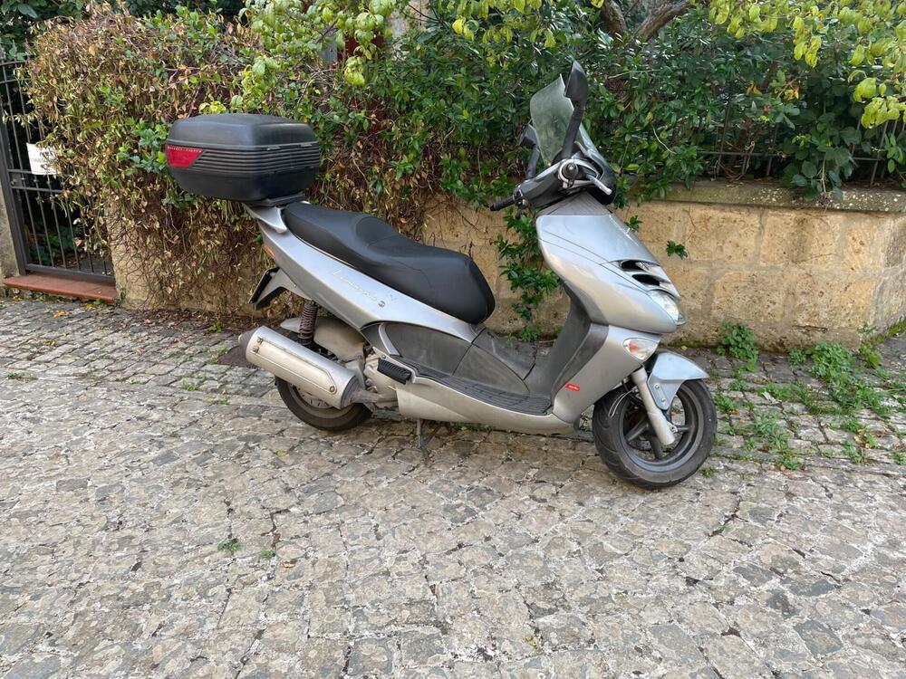 Aprilia Leonardo 250 (2001 - 04) ST