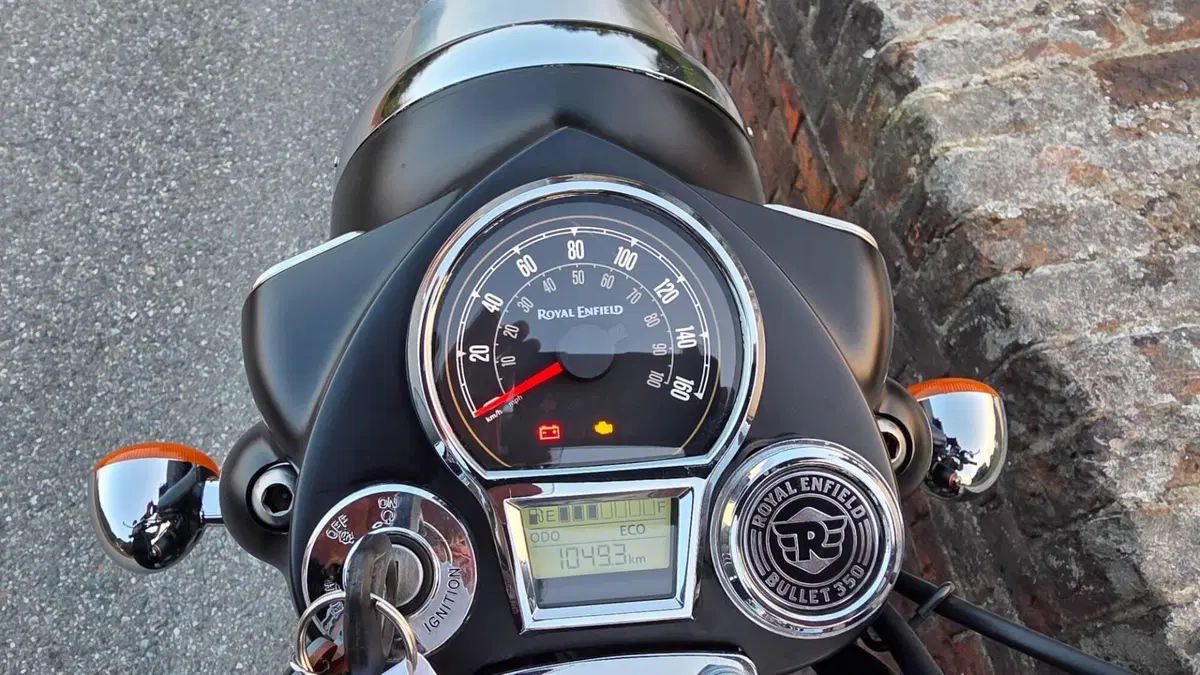 Royal Enfield Bullet 350 (2024 - 26) (2)