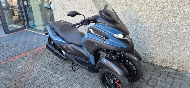 Yamaha Tricity 300 (2021 - 24) (8)