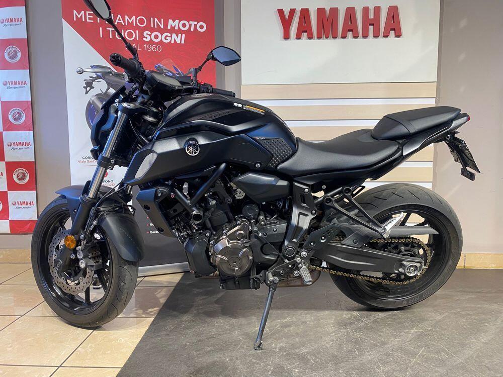 Yamaha MT-07 (2018 - 20) (2)