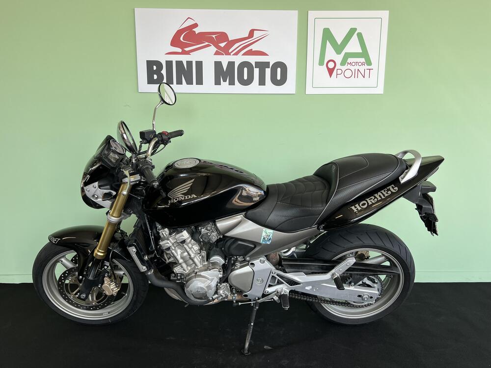 Honda Hornet 600 (2005 - 06) (5)