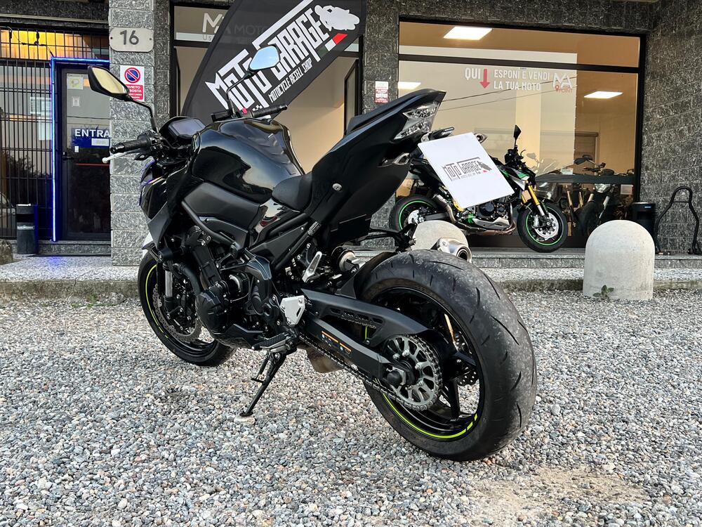 Kawasaki Z 900 (2021 - 24) (5)