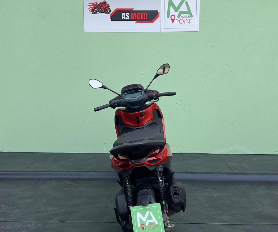 Piaggio Beverly 300 ABS-ASR (2021 - 25) (5)