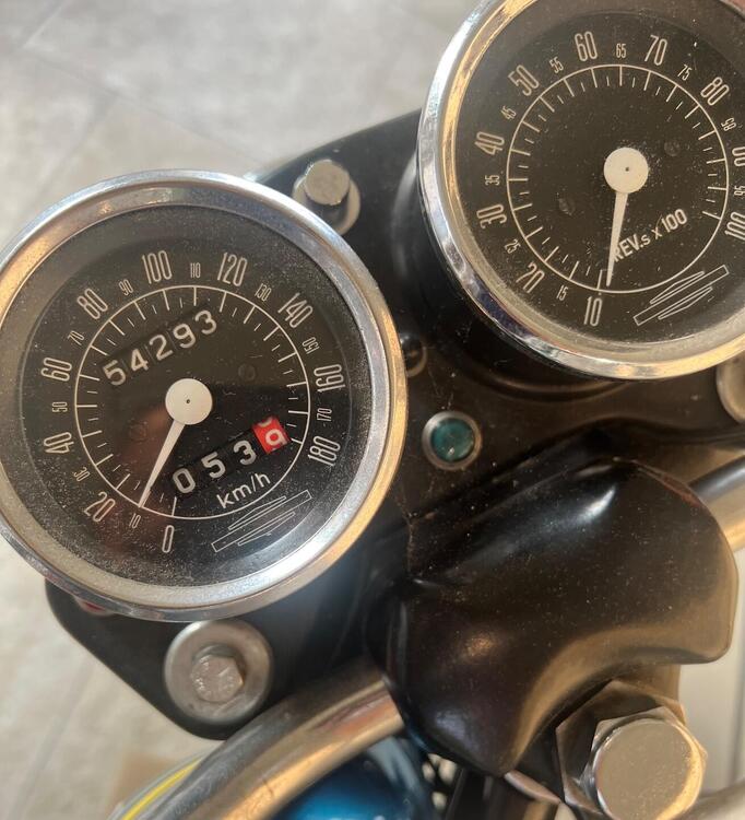 Aermacchi Harley-Davidson 350 SS (5)