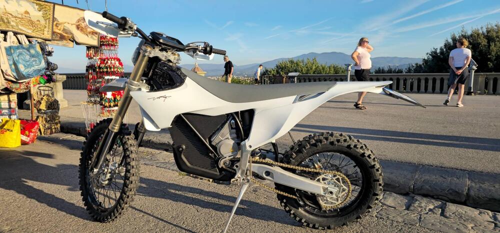 Stark Future Varg EX (2024 - 25) (2)