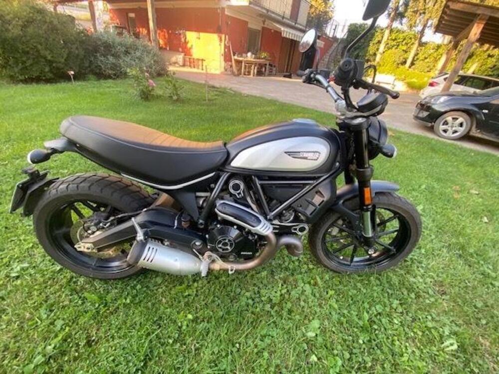 Ducati Scrambler 800 Icon Dark (2021 - 22) (5)