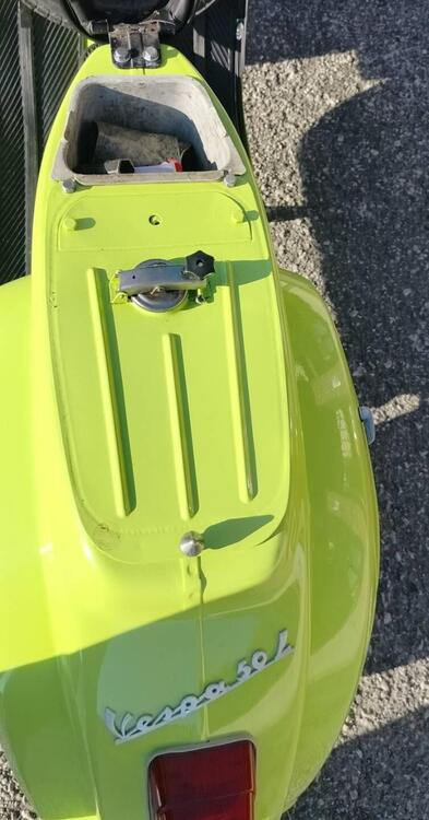 Piaggio Vespa 50 L (5)