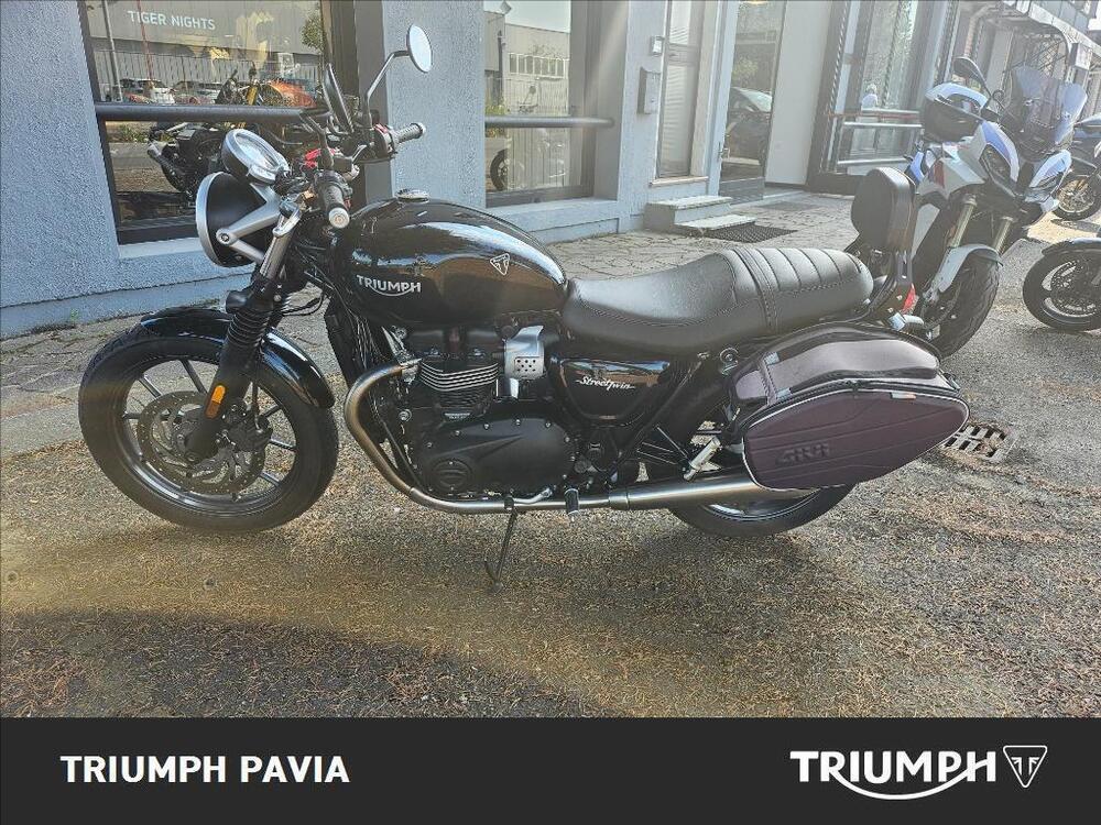 Triumph Street Twin 900 (2016) (2)