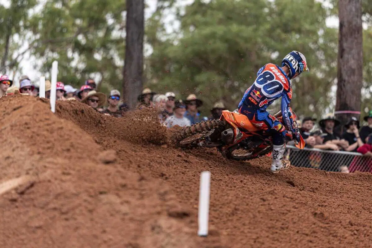 MXGP25 #20 Australia. Gara 1, Romain Febvre è Campione del Mondo. Gara 2 MX2, è Simon Laengenfelder [VIDEO] (2)