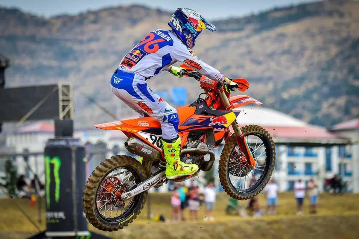 MXGP25 #20 Australia. Gara 1, Romain Febvre è Campione del Mondo. Gara 2 MX2, è Simon Laengenfelder [VIDEO] (4)
