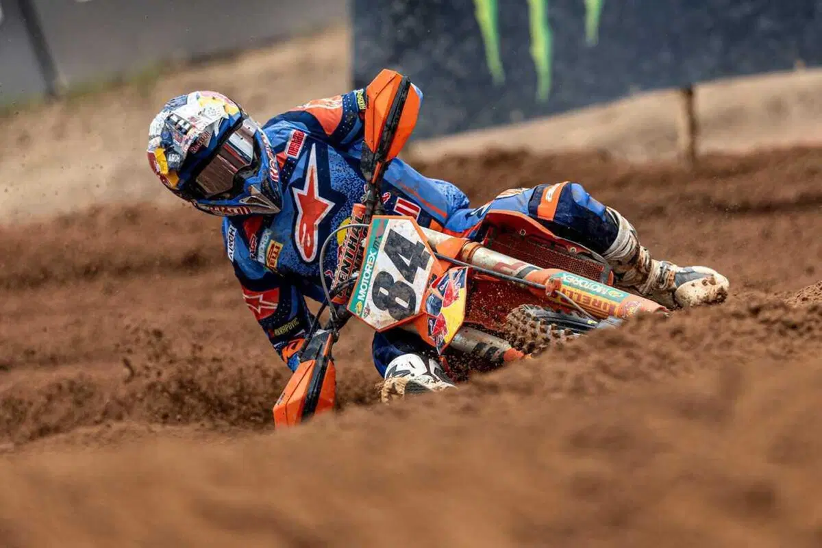 MXGP25 #20 Australia. Gara 1, Romain Febvre è Campione del Mondo. Gara 2 MX2, è Simon Laengenfelder [VIDEO] (17)