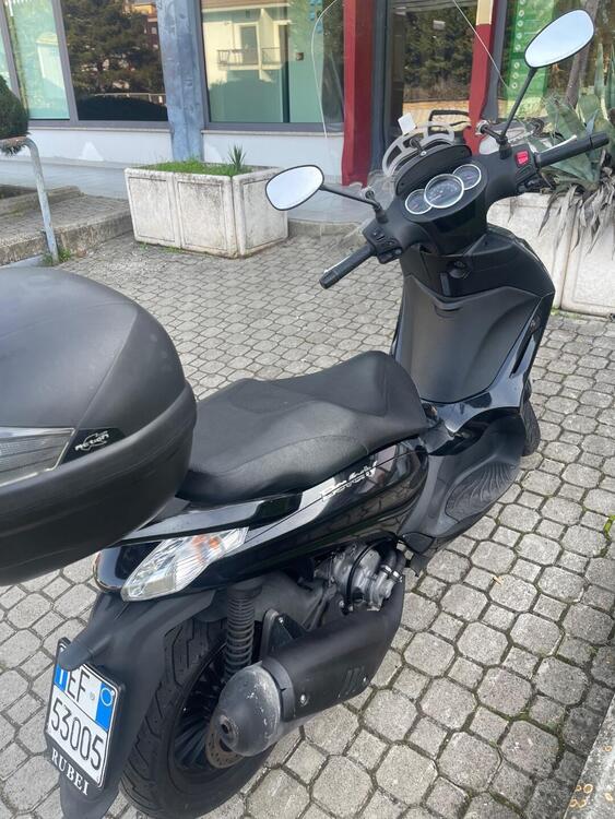 Piaggio Beverly 300 i.e. (2010 - 16)