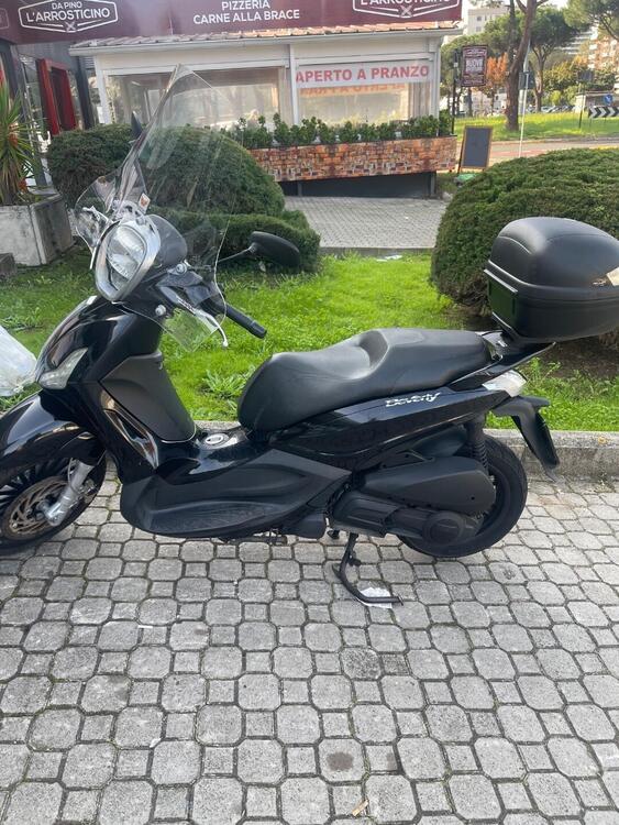 Piaggio Beverly 300 i.e. (2010 - 16) (3)