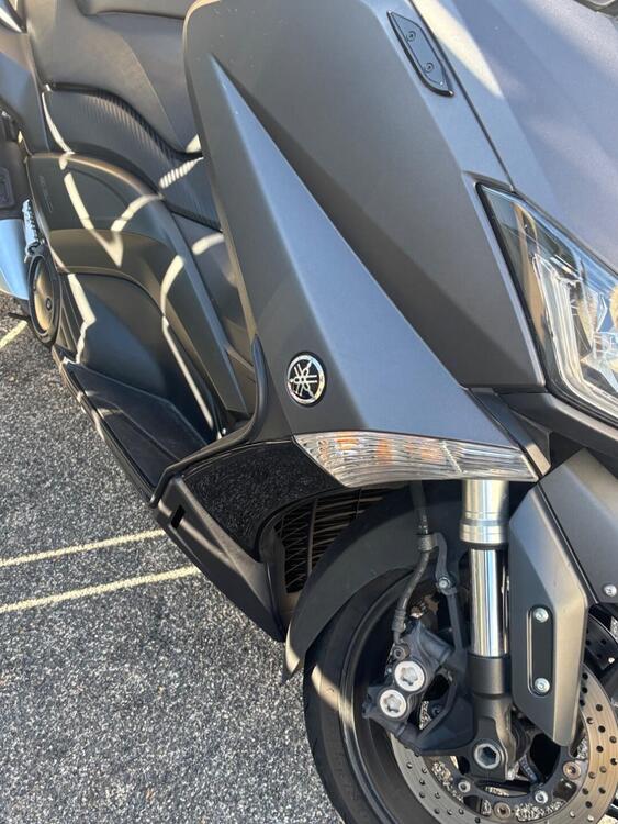 Yamaha T-Max 530 (2015 - 16) (3)