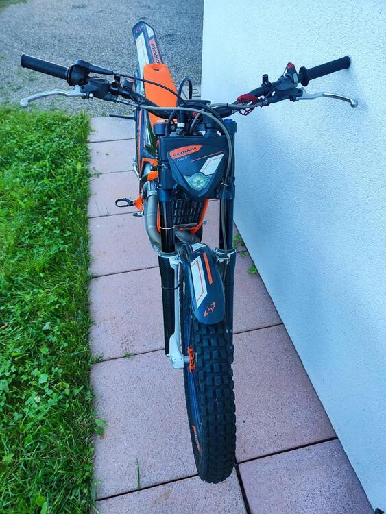 Scorpa Twenty 300 (2014 - 20) (3)