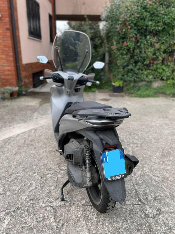 Honda SH 350 Sport (2021 - 24) (2)