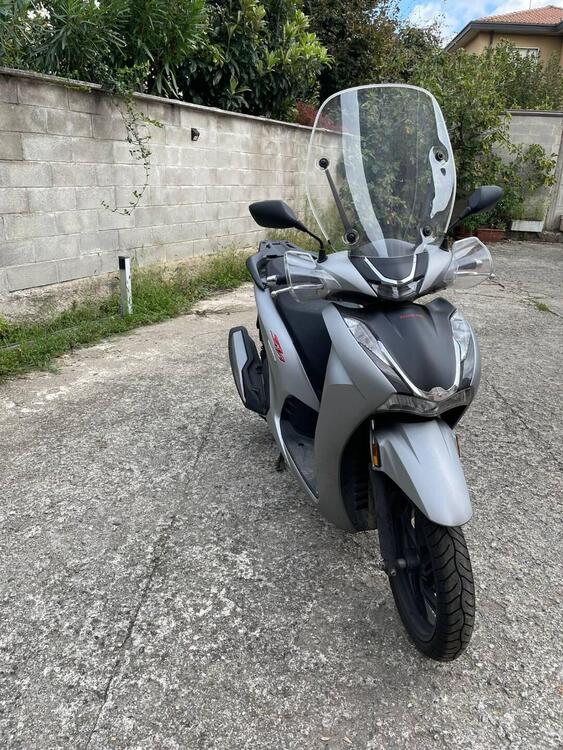 Honda SH 350 Sport (2021 - 24) (4)