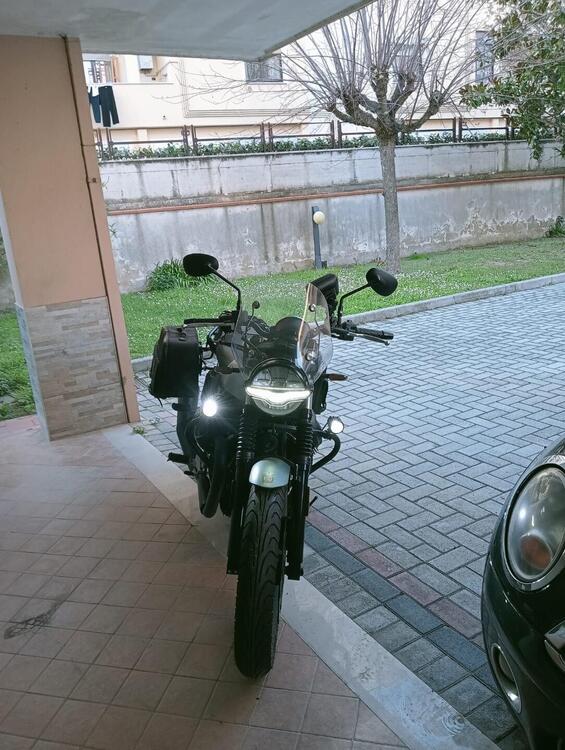 Moto Guzzi V7 850 Stone Special Abs (2021) (2)