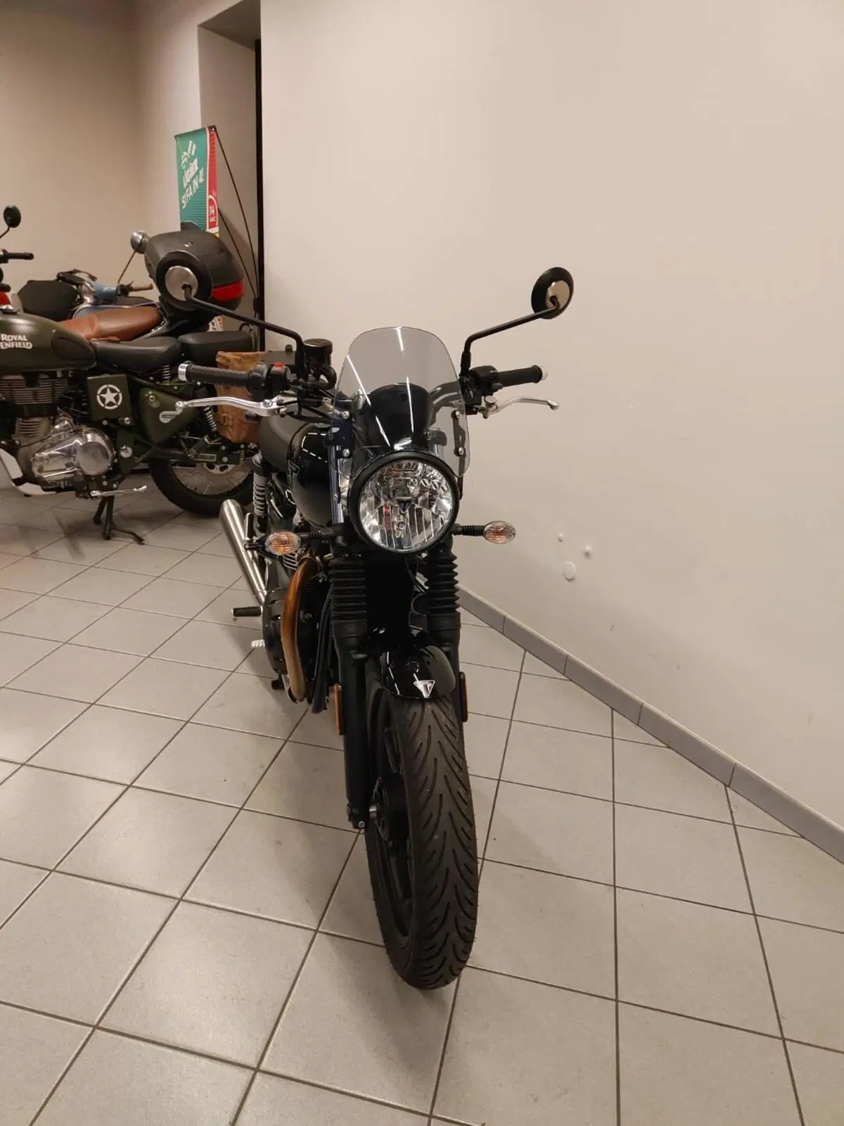 Triumph Speed Twin 900 (2023 - 24) (5)
