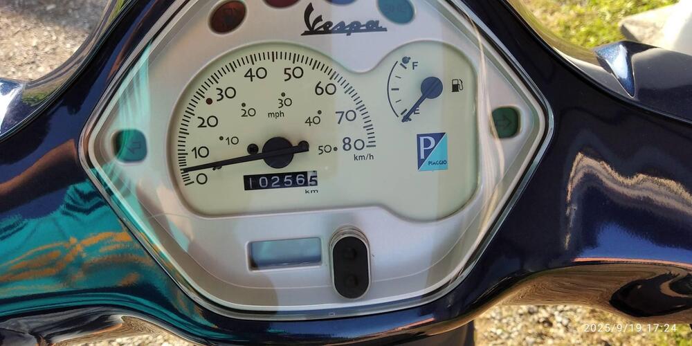 Vespa LX 50 4T (2009 - 14) (3)